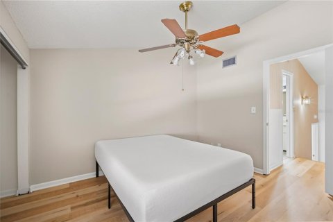 Touwnhouse à louer à Tampa, Floride: 2 chambres, 96.99 m2 № 2119333 - photo 11