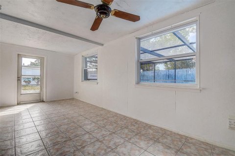 Casa en venta en Holiday, Florida, 2 dormitorios, 121.33 m2 № 1720108 - foto 11