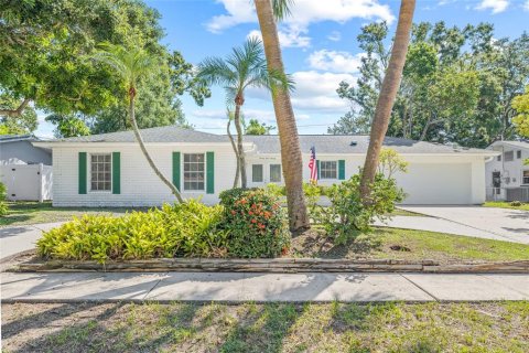Villa ou maison à vendre à Clearwater, Floride: 3 chambres, 127.83 m2 № 1804642 - photo 1
