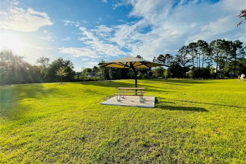 House in Clermont, Florida 3 bedrooms, 143.44 sq.m. № 2233981 - photo 15