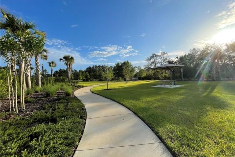 House in Clermont, Florida 3 bedrooms, 143.44 sq.m. № 2233981 - photo 12
