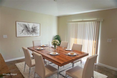 Casa en venta en Ruskin, Florida, 4 dormitorios, 179.86 m2 № 1768076 - foto 4