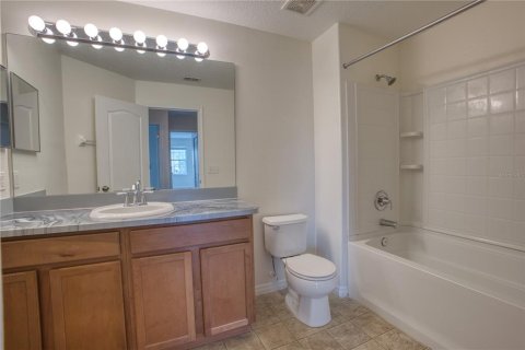 Touwnhouse à louer à Orlando, Floride: 3 chambres, 154.78 m2 № 1899303 - photo 22