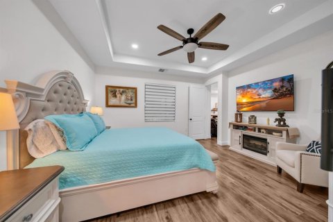 Villa ou maison à vendre à Lehigh Acres, Floride: 3 chambres, 191.84 m2 № 2339316 - photo 15