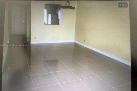 Condominio en venta en Miramar, Florida, 2 dormitorios, 77.29 m2 № 2052472 - foto 13