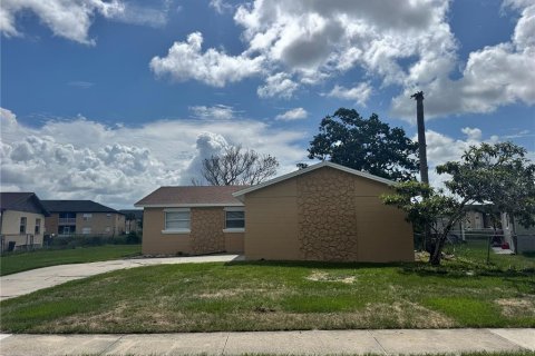 Villa ou maison à vendre à Orlando, Floride: 3 chambres, 100.71 m2 № 2204149 - photo 3