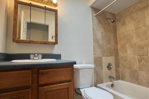 Villa ou maison à vendre à Orlando, Floride: 3 chambres, 100.71 m2 № 2204149 - photo 18