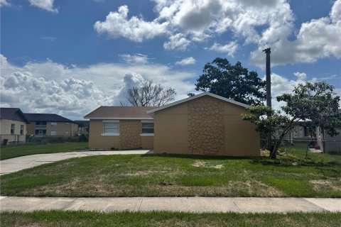 Casa en Orlando, Florida 3 dormitorios, 100.71 m2 № 2204149