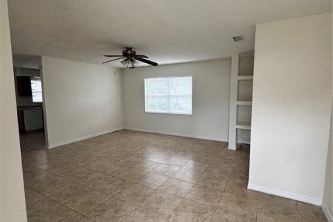 Villa ou maison à vendre à Orlando, Floride: 3 chambres, 100.71 m2 № 2204149 - photo 6