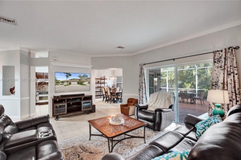 Adosado en venta en Coral Springs, Florida, 3 dormitorios, 165.74 m2 № 1982435 - foto 14