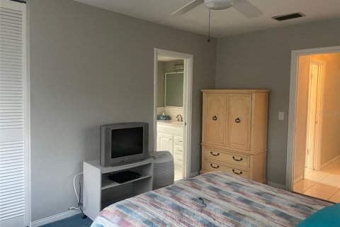 Villa ou maison à vendre à Clearwater, Floride: 2 chambres, 113.9 m2 № 1917273 - photo 16