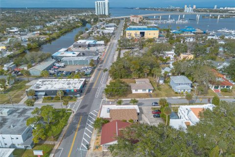 Commercial property in Daytona Beach, Florida 159.88 sq.m. № 2150880 - photo 5