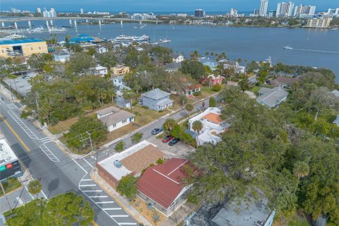 Commercial property in Daytona Beach, Florida 159.88 sq.m. № 2150880 - photo 17