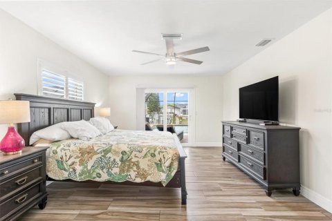 House in Palm Coast, Florida 3 bedrooms, 198.25 sq.m. № 2219547 - photo 26