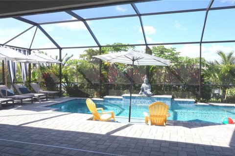 Casa en venta en Bradenton, Florida, 4 dormitorios, 208.01 m2 № 1807327 - foto 19
