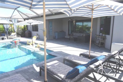 Casa en venta en Bradenton, Florida, 4 dormitorios, 208.01 m2 № 1807327 - foto 18