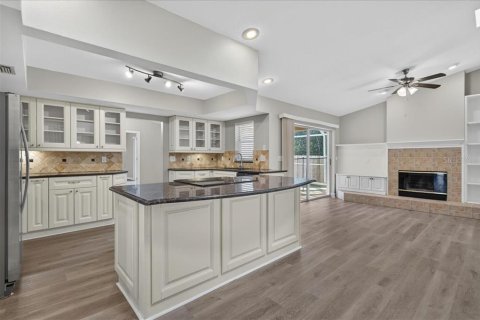 Casa en venta en Oldsmar, Florida, 3 dormitorios, 191.84 m2 № 2198904 - foto 12