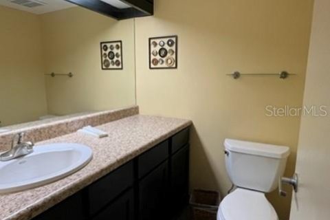 Immobilier commercial à vendre à Tampa, Floride: 236.34 m2 № 790728 - photo 13