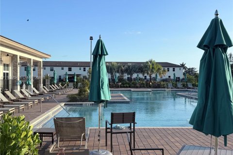 Touwnhouse à louer à Miami, Floride: 3 chambres, 137.77 m2 № 2025738 - photo 8