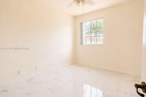 Villa ou maison à louer à Wellington, Floride: 4 chambres, 192.96 m2 № 2437631 - photo 12
