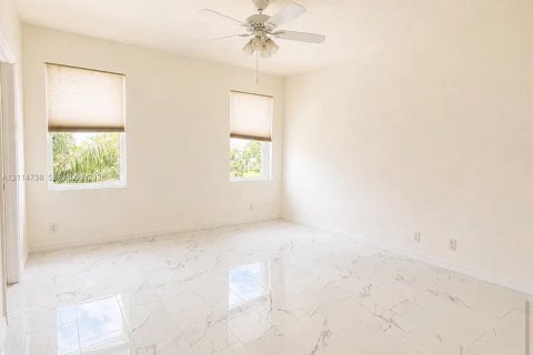 Villa ou maison à louer à Wellington, Floride: 4 chambres, 192.96 m2 № 2437631 - photo 19