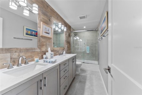 Casa en venta en Port Orange, Florida, 4 dormitorios, 272.2 m2 № 2237286 - foto 23