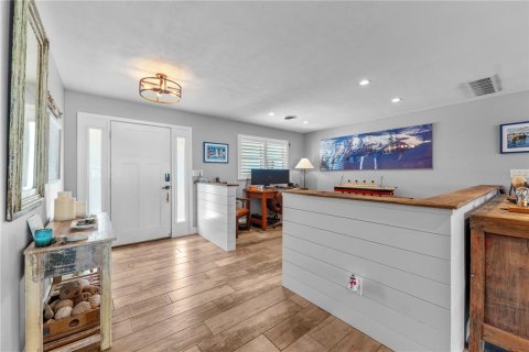 Casa en venta en Port Orange, Florida, 4 dormitorios, 272.2 m2 № 2237286 - foto 5