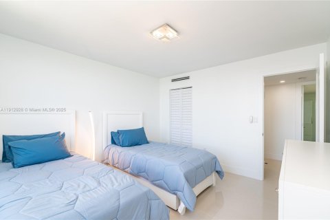 Copropriété à vendre à Aventura, Floride: 2 chambres, 98.29 m2 № 2061171 - photo 28