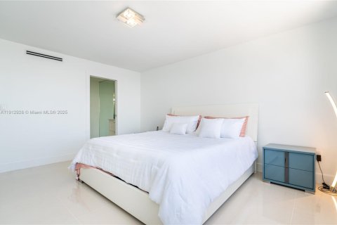 Copropriété à vendre à Aventura, Floride: 2 chambres, 98.29 m2 № 2061171 - photo 23