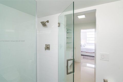 Copropriété à vendre à Aventura, Floride: 2 chambres, 98.29 m2 № 2061171 - photo 19