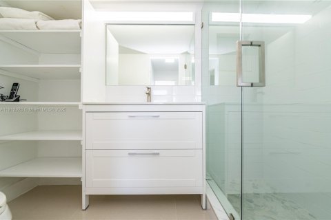 Copropriété à vendre à Aventura, Floride: 2 chambres, 98.29 m2 № 2061171 - photo 20