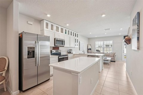 Townhouse in Bradenton, Florida 3 bedrooms, 132.94 sq.m. № 2110807 - photo 7