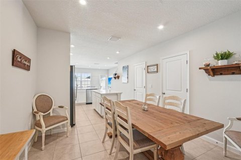 Townhouse in Bradenton, Florida 3 bedrooms, 132.94 sq.m. № 2110807 - photo 6