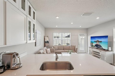 Townhouse in Bradenton, Florida 3 bedrooms, 132.94 sq.m. № 2110807 - photo 9
