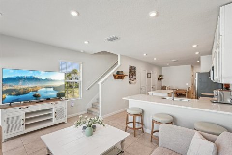 Townhouse in Bradenton, Florida 3 bedrooms, 132.94 sq.m. № 2110807 - photo 5