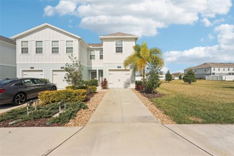 Townhouse in Bradenton, Florida 3 bedrooms, 132.94 sq.m. № 2110807 - photo 28