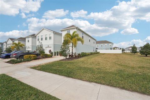 Townhouse in Bradenton, Florida 3 bedrooms, 132.94 sq.m. № 2110807 - photo 29