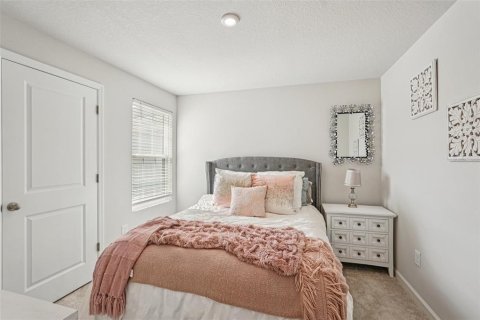 Townhouse in Bradenton, Florida 3 bedrooms, 132.94 sq.m. № 2110807 - photo 18