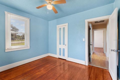 House in Leesburg, Florida 3 bedrooms, 135.08 sq.m. № 2235658 - photo 23