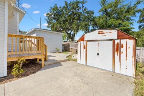 House in Leesburg, Florida 3 bedrooms, 135.08 sq.m. № 2235658 - photo 4