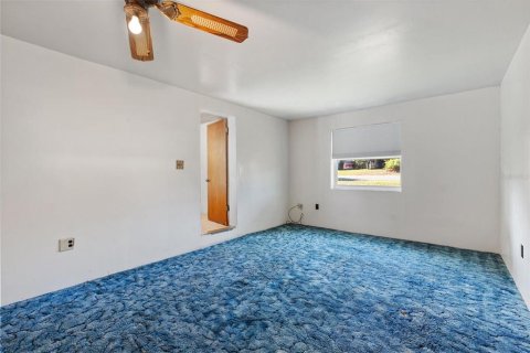 House in Leesburg, Florida 3 bedrooms, 135.08 sq.m. № 2235658 - photo 21
