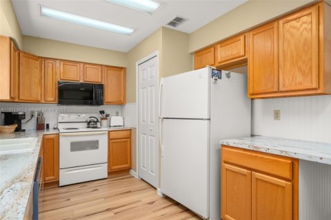 House in Lake Placid, Florida 2 bedrooms № 1811831 - photo 24