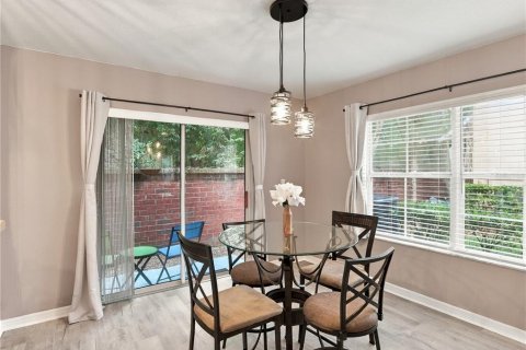 Touwnhouse à vendre à Sanford, Floride: 3 chambres, 127.46 m2 № 2416624 - photo 20