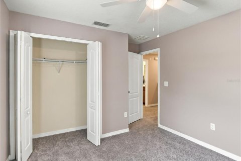 Touwnhouse à vendre à Sanford, Floride: 3 chambres, 127.46 m2 № 2416624 - photo 5