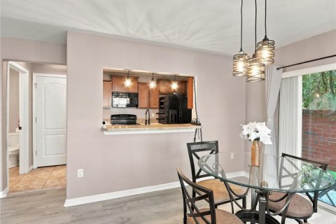 Touwnhouse à vendre à Sanford, Floride: 3 chambres, 127.46 m2 № 2416624 - photo 21