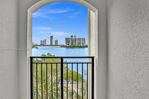 Copropriété à louer à Aventura, Floride: 2 chambres, 95.13 m2 № 1972169 - photo 18