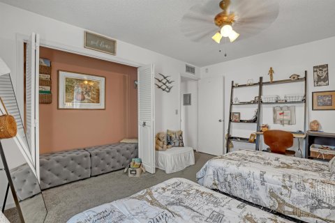 Condominio en venta en Riviera Beach, Florida, 3 dormitorios, 138.42 m2 № 2146314 - foto 15