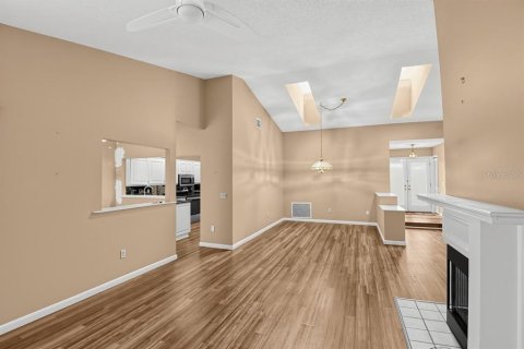 Copropriété à vendre à Port Orange, Floride: 3 chambres, 151.43 m2 № 2405584 - photo 6