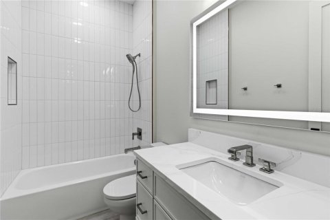 Casa en venta en Plant City, Florida, 3 dormitorios, 234.67 m2 № 2321163 - foto 25