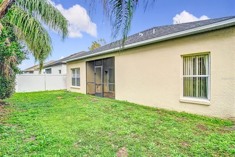 House in Orlando, Florida 4 bedrooms, 137.87 sq.m. № 1717065 - photo 24